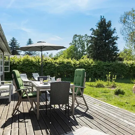 Casa vacanze In With Kitchen Jægerspris